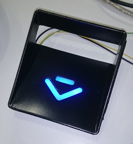 bezel blue.jpg