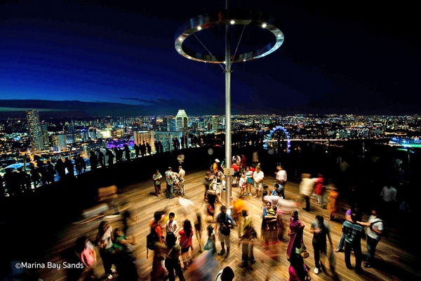 Singapore, Marina Bay Sands - night.jpg