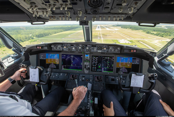 737max.jpg