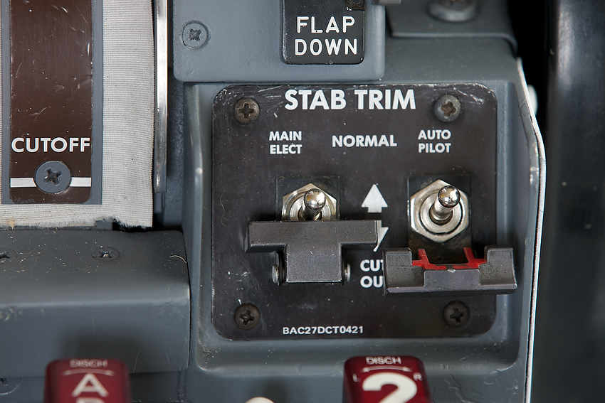 737NG.jpg