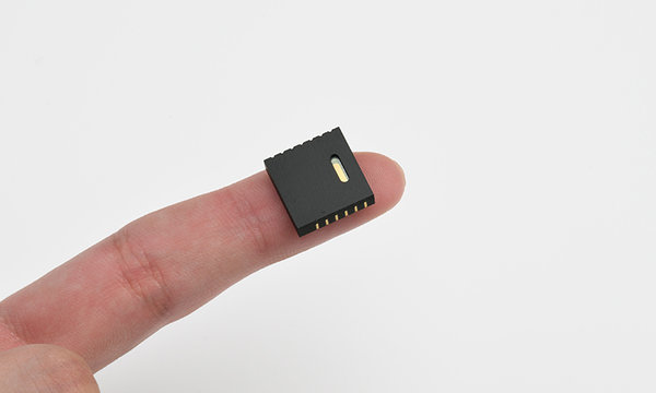 microPMT-R12900U.jpg