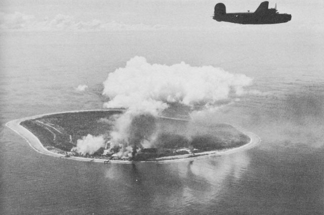 Nauru_Island_under_attack_by_Liberator_bombers_of_the_Seventh_Air_Force..jpg