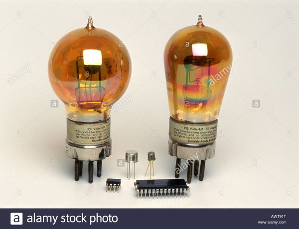 early-thermionic-valves-vacuum-tubes-beside-microchips-and-transistors-AWT91T.jpg