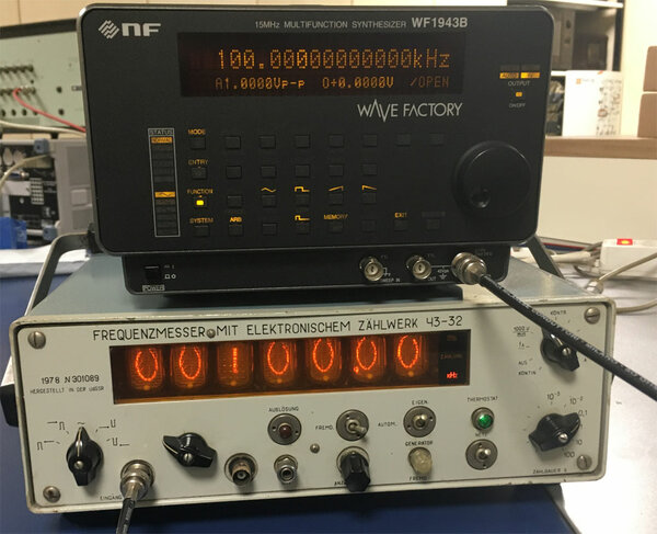 Frequency_counter_CHZ-32.jpg