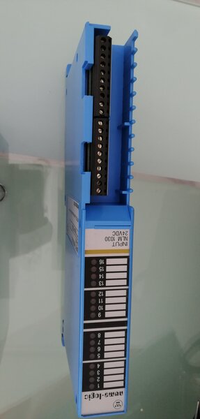 NLM1030.jpg