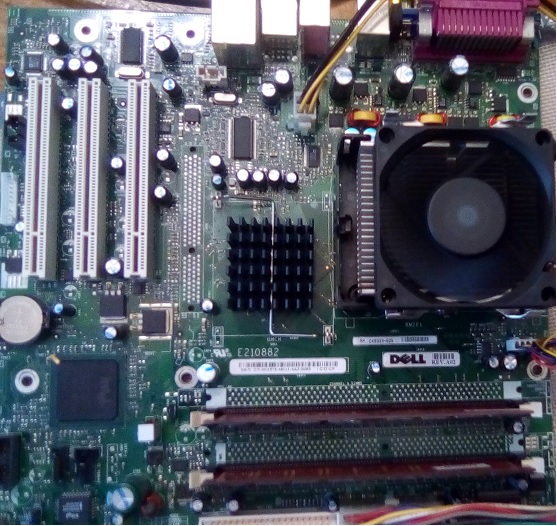 dell_mobo.jpg