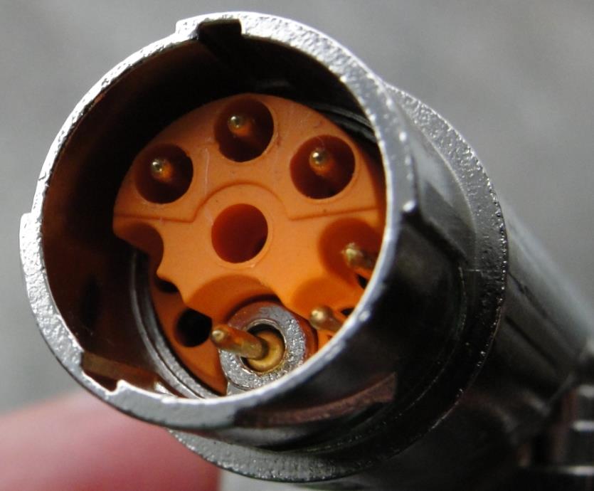 connector.JPG