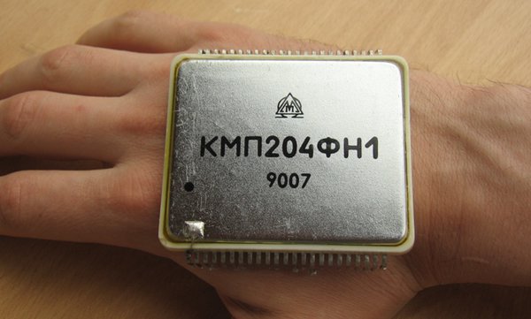 kmp204fn1_11.jpg