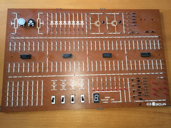 NTI_skolan_D200_2_small.jpg