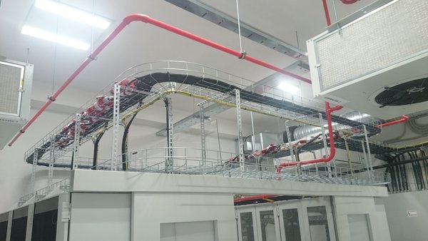 03 vesda piping top.jpg